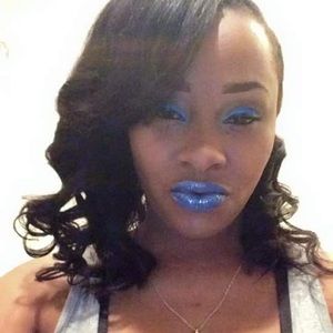 Meet your Posher, Tesia